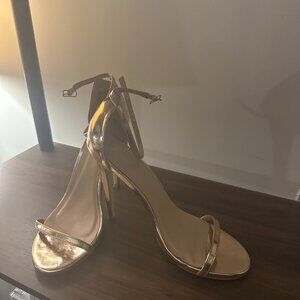 Shoe Dazzle Metallic Rose Gold Strappy Pumps Size 9